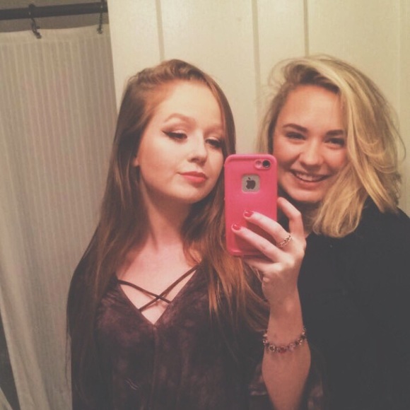 Meet Your Posher! - Picture 3 of 8